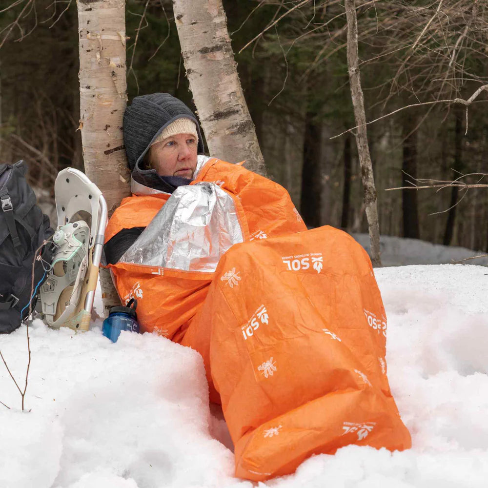 SOL ESCAPE BIVVY WITH HOOD GREEN - Sac de couchage