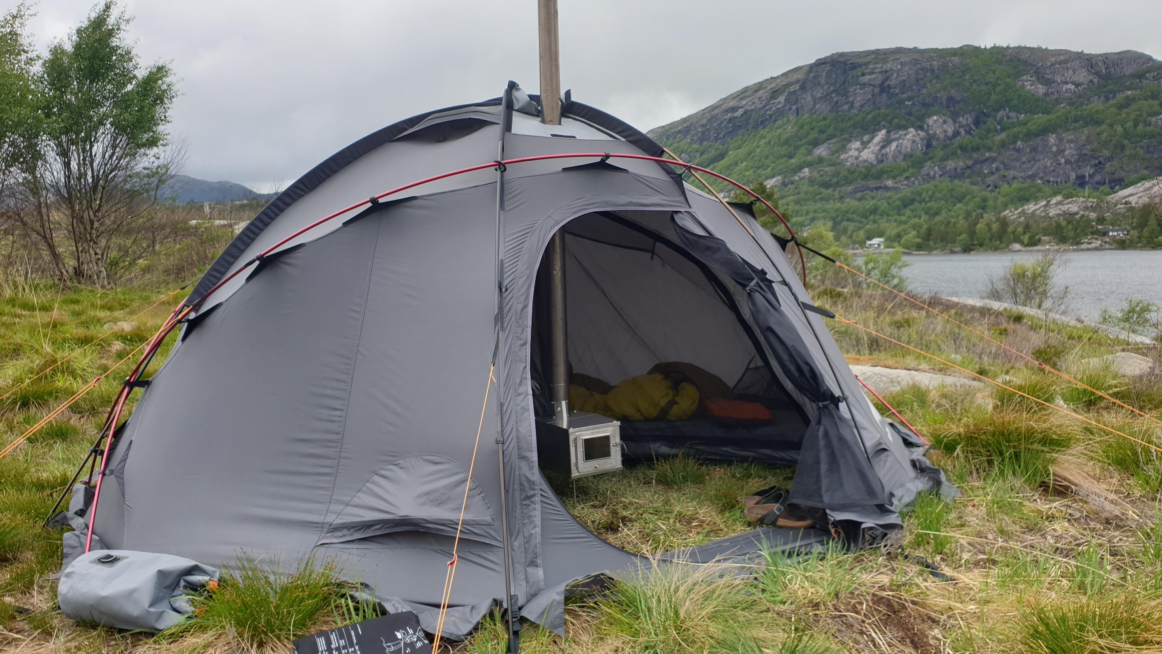 NorTent Gamme 6 - Winter Hot Tent for 6 People - Arctic
