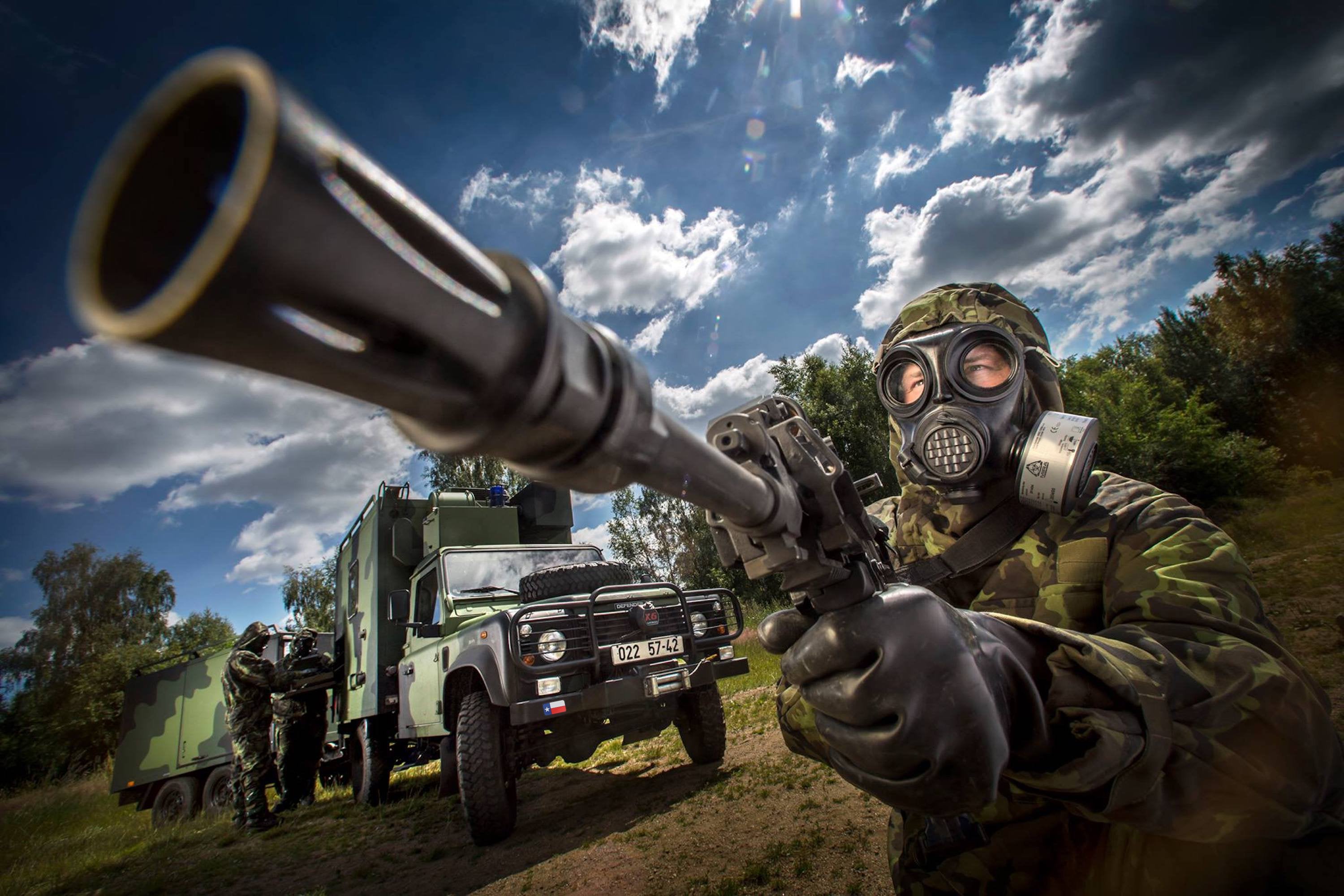 CM-7M Military Gas Mask フィルタ缶付　ガスマスク CM-7M Military Gas Mask フィルタ缶付ガスマスク