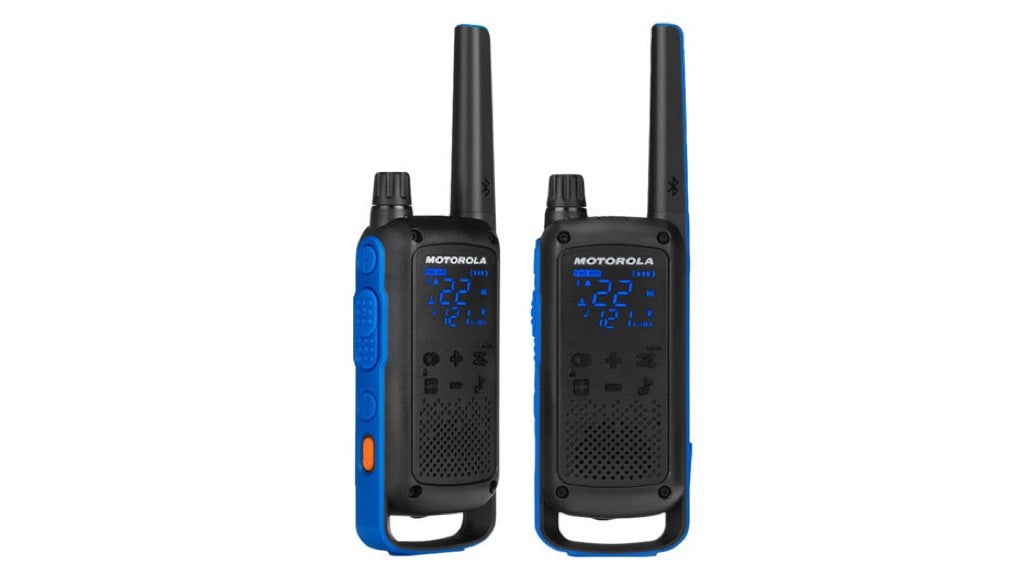 Motorola T800 Bluetooth Two Way Radio with GO LOCATE